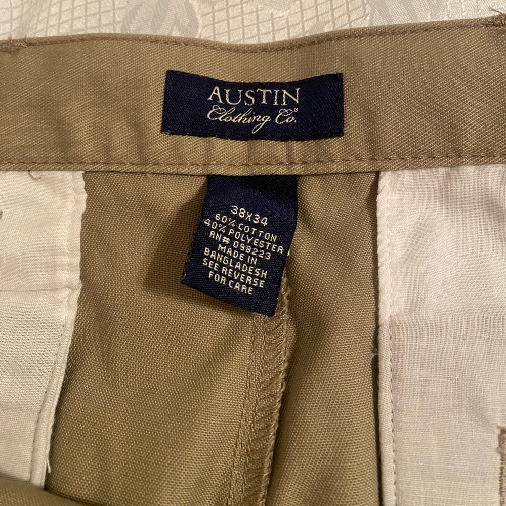 Mens 38x34 Austin Clothing Co. Khaki Pants. - Picture 2 of 6